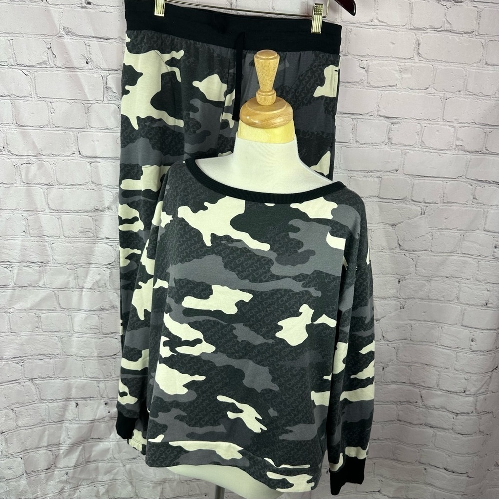DKNY grey black camo sweatshirt matching joggers cotton blend